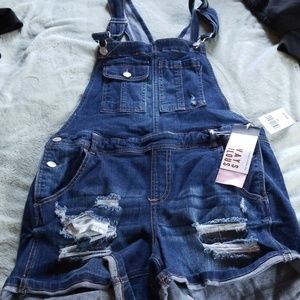 Almost famous short overalls